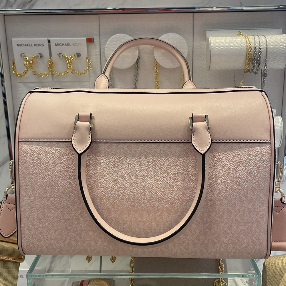 Michael Kors med Duffle Satchel Crossbody Bag Travel
Light Powder Blush NWT - Picture 13 of 16